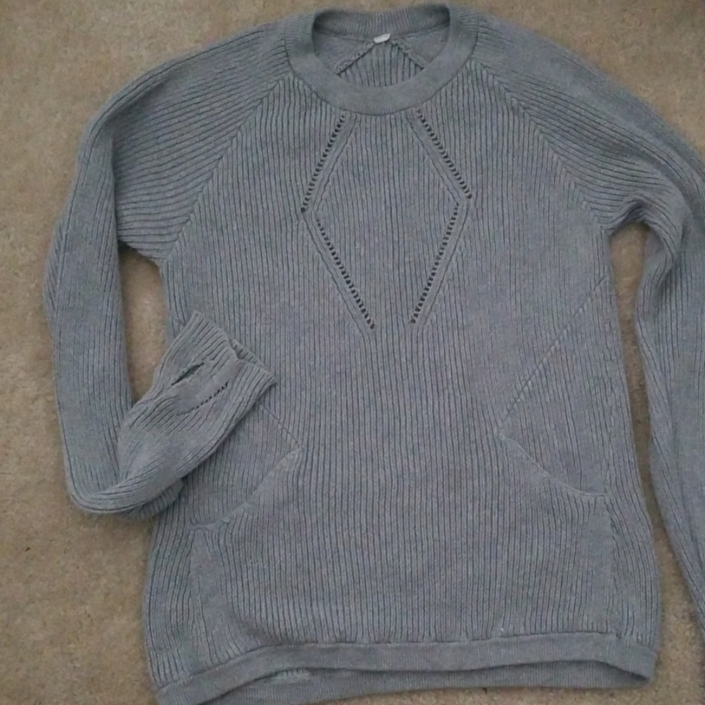 Lululemon sweater